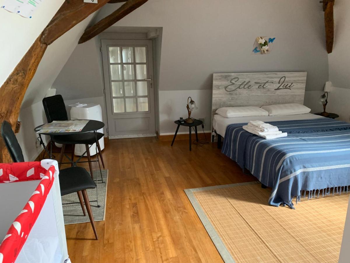 La Costonnerie Leigne-sur-Usseau Exterior foto